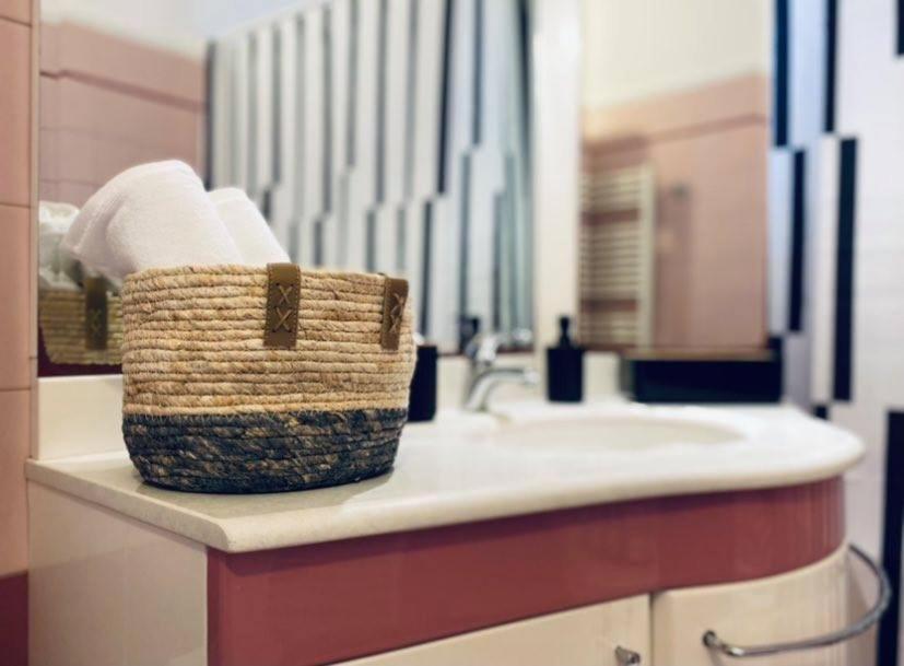Yiannis Suite Santorini Fira  Dış mekan fotoğraf