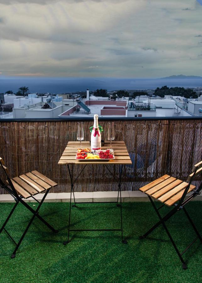 Yiannis Suite Santorini Fira  Dış mekan fotoğraf